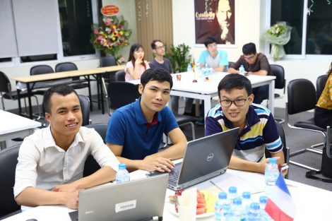 Offline hỗ trợ học viên cập nhật phương pháp SEO chấp mọi bão tố Google 2019